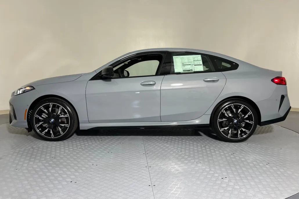 2026 Bmw 228i Coupe photo 1