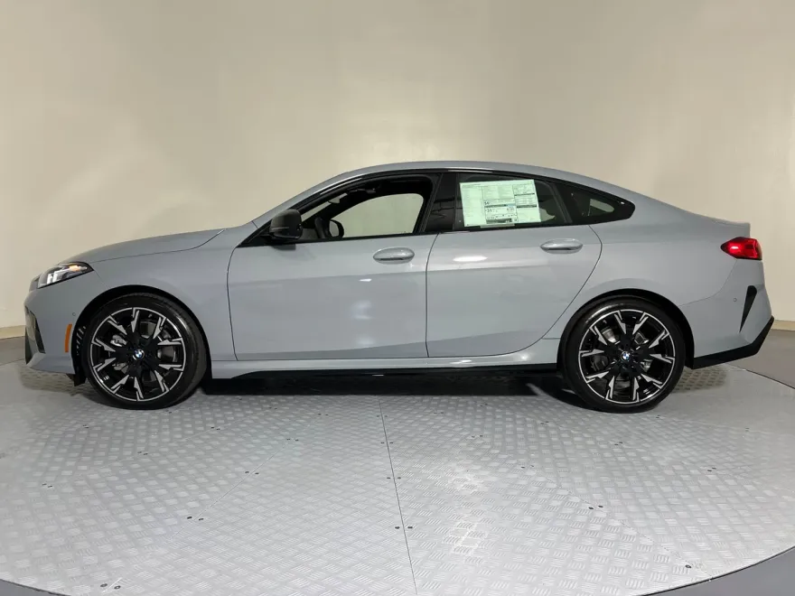 2026 Bmw 228i Coupe photo 1
