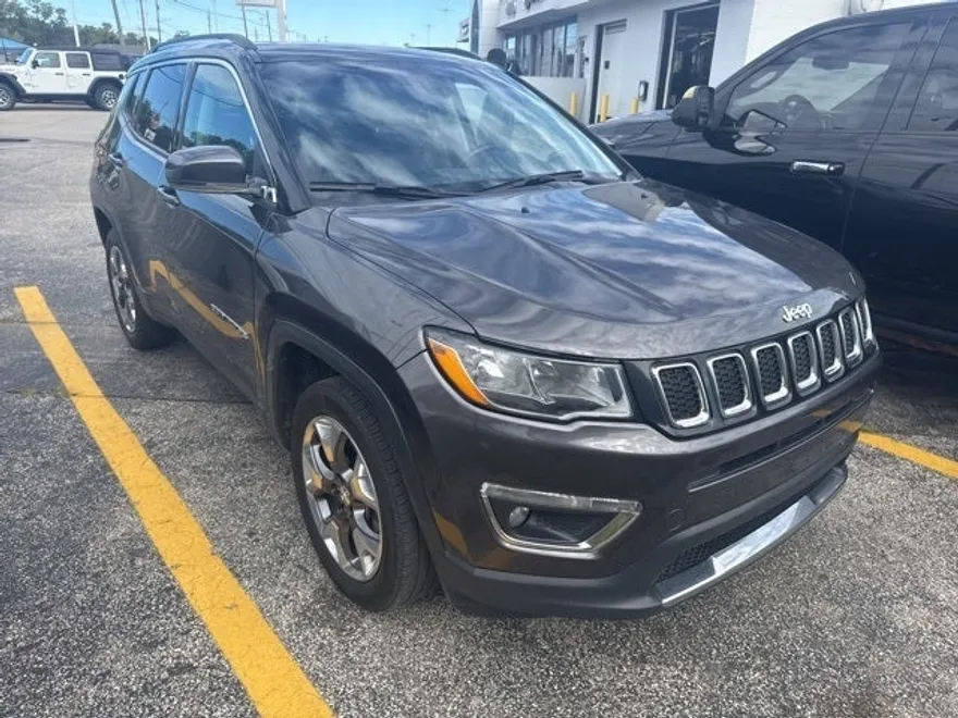 2020 Jeep Compass Limited photo 1
