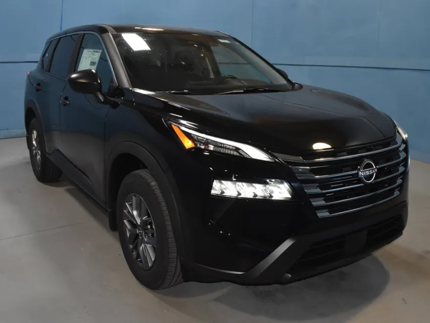 2026 Nissan Rogue S photo 1