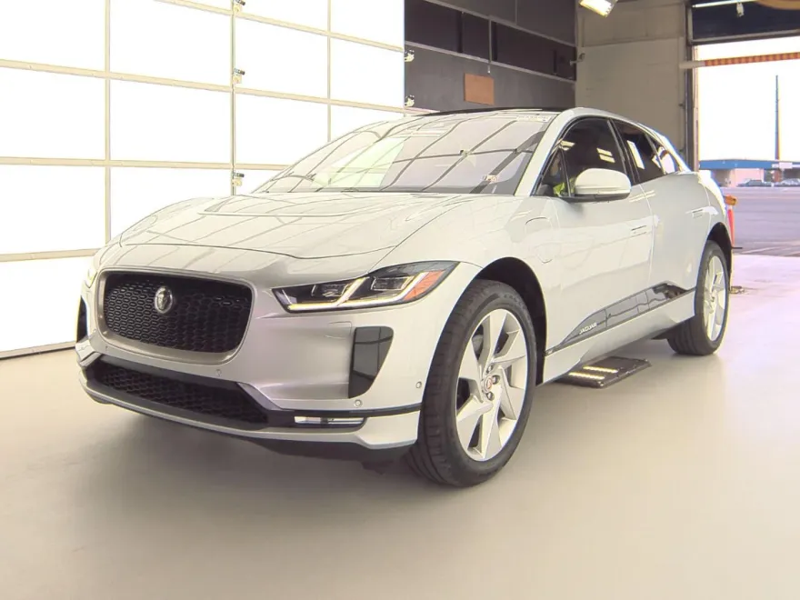 2019 Jaguar I-PACE SE photo 1