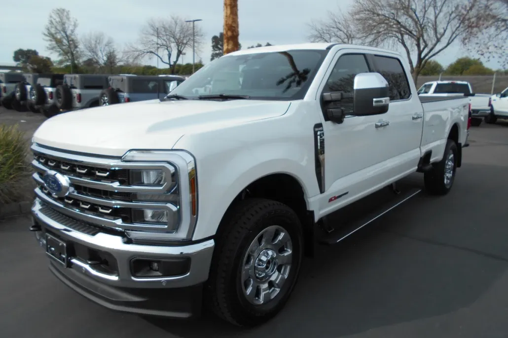 2025 Ford F-250 King Ranch photo 1