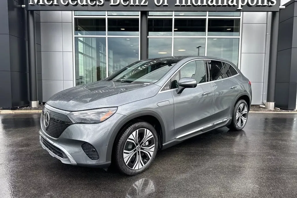 2026 Mercedes Benz EQE SUV 4MATIC photo 1
