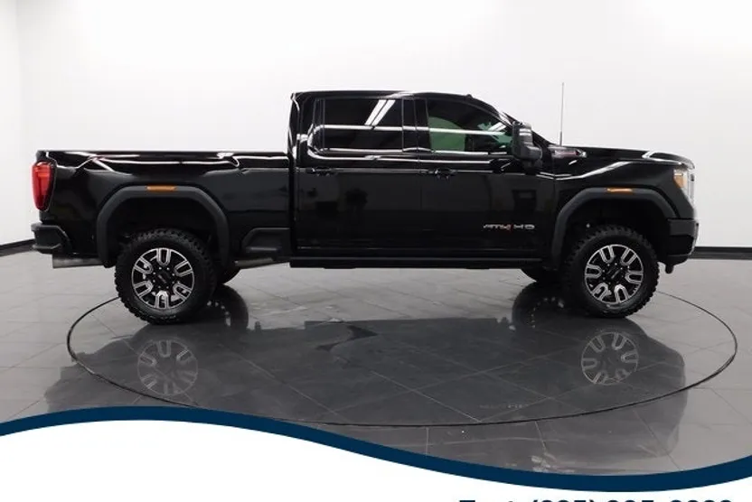 2022 Gmc Sierra HD AT4 photo 1