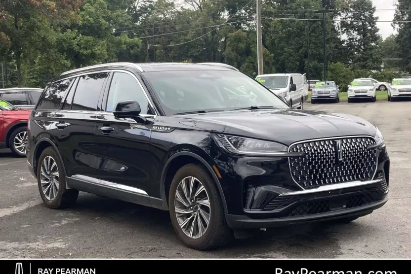 2025 Lincoln Aviator Premiere photo 1