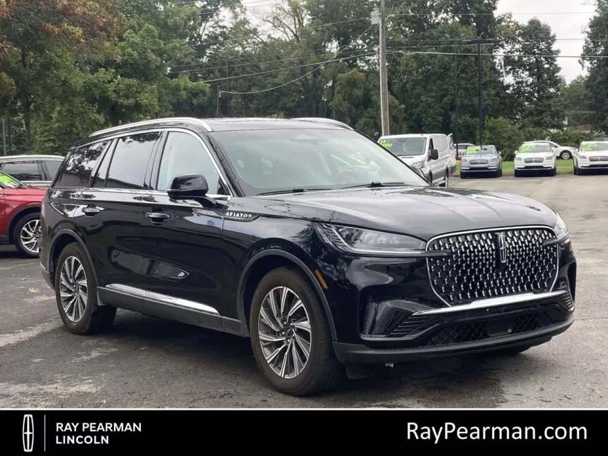 2025 Lincoln Aviator Premiere photo 1
