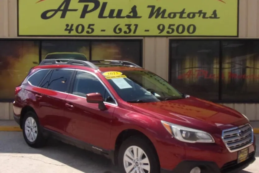 2015 Subaru Outback 2.5i Premium photo 1
