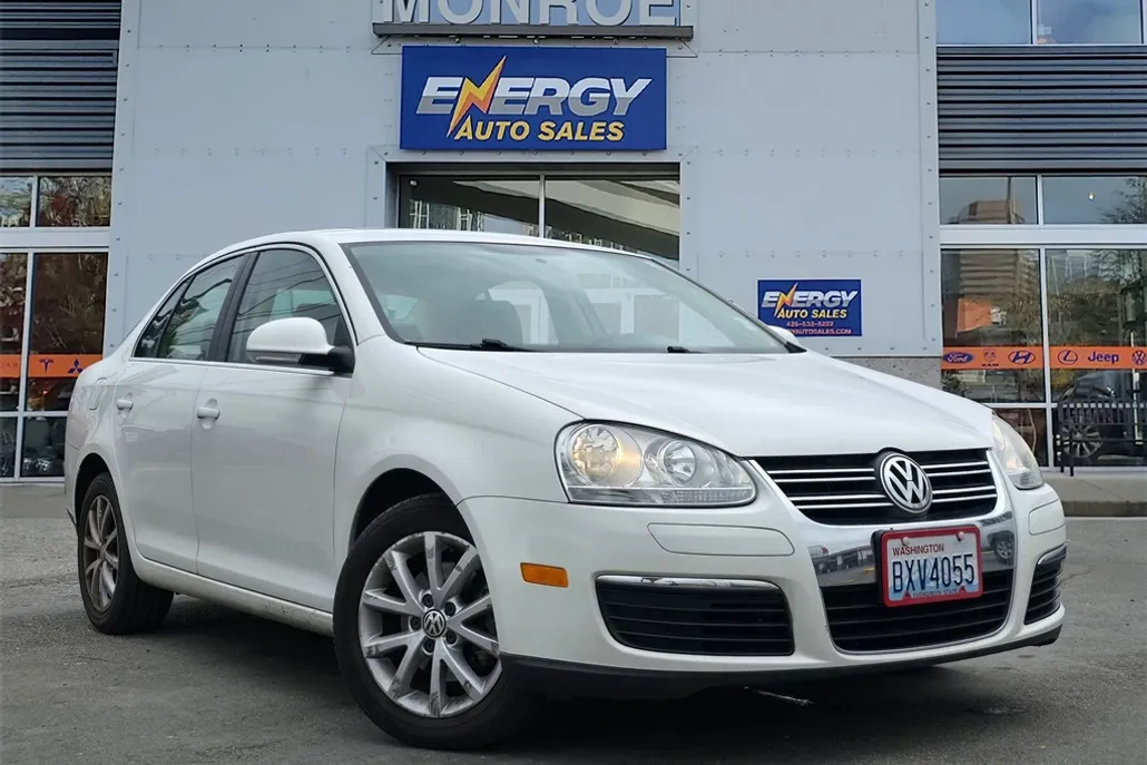 2010 Volkswagen Jetta SEL photo 1