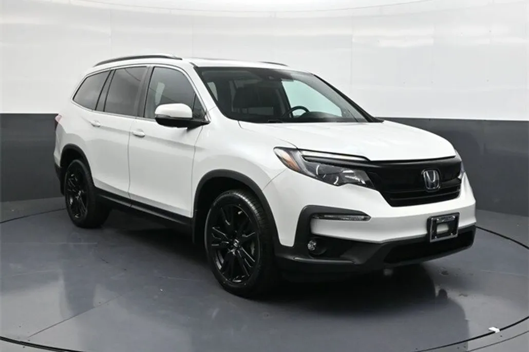 2022 Honda Pilot Special Edition photo 1