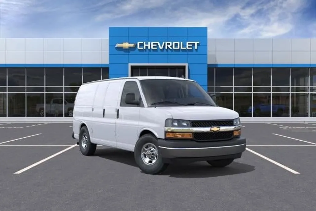 2025 Chevrolet Express Cargo 2500 Base photo 1