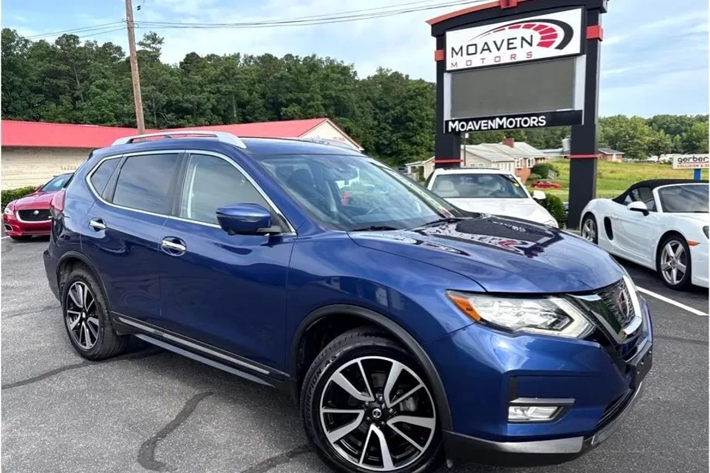 2018 Nissan Rogue SL photo 1