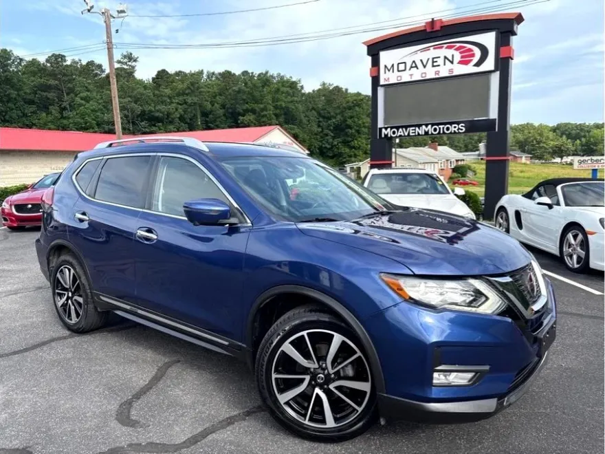 2018 Nissan Rogue SL photo 1