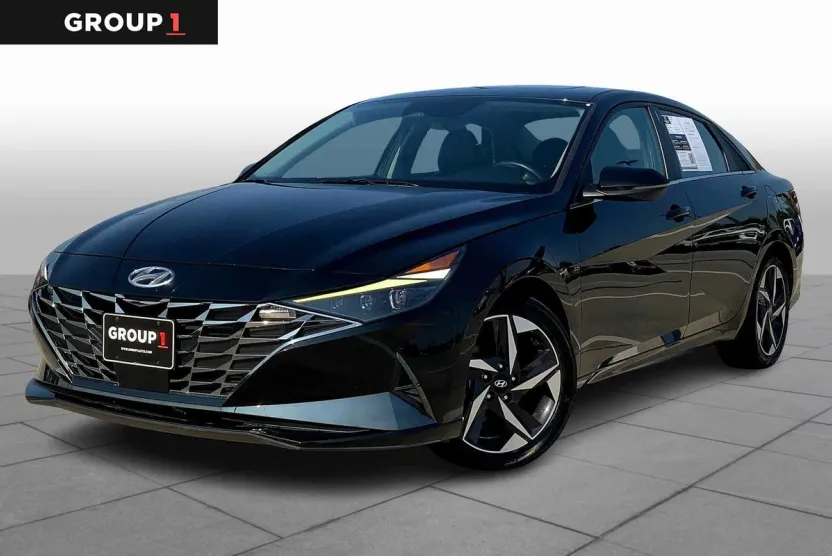 2021 Hyundai Elantra Limited photo 1