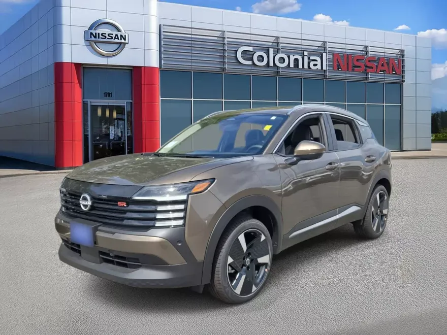 2025 Nissan Kicks SR photo 1