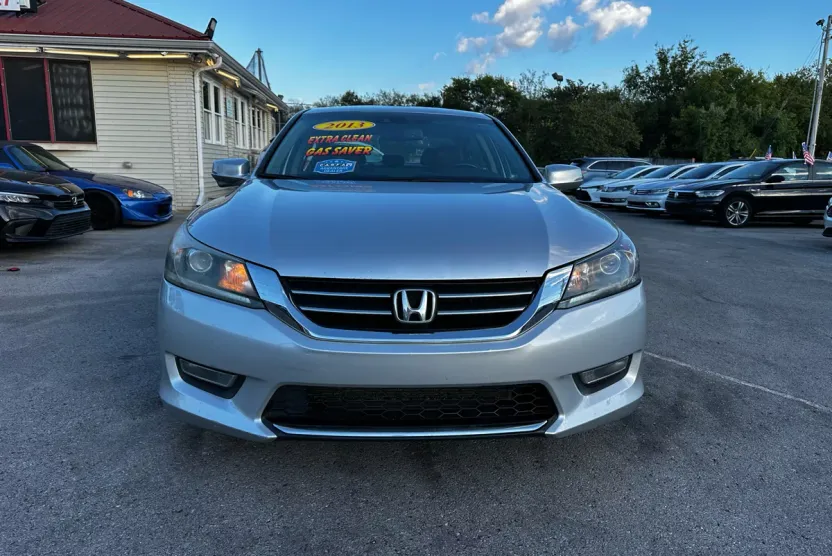 2013 Honda Accord EX-L photo 1
