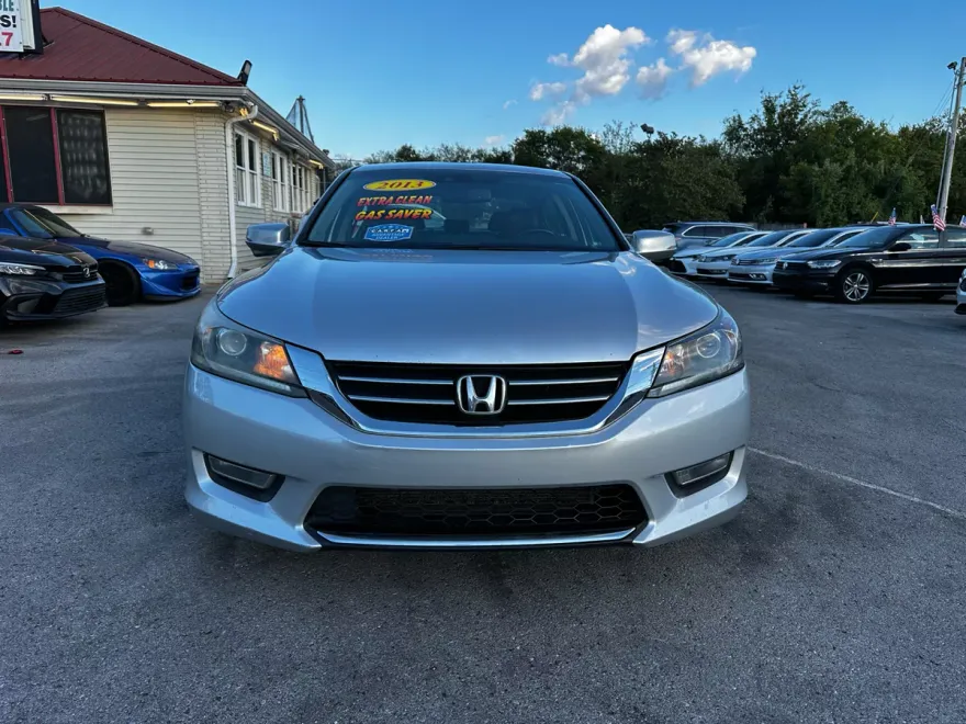 2013 Honda Accord EX-L photo 1