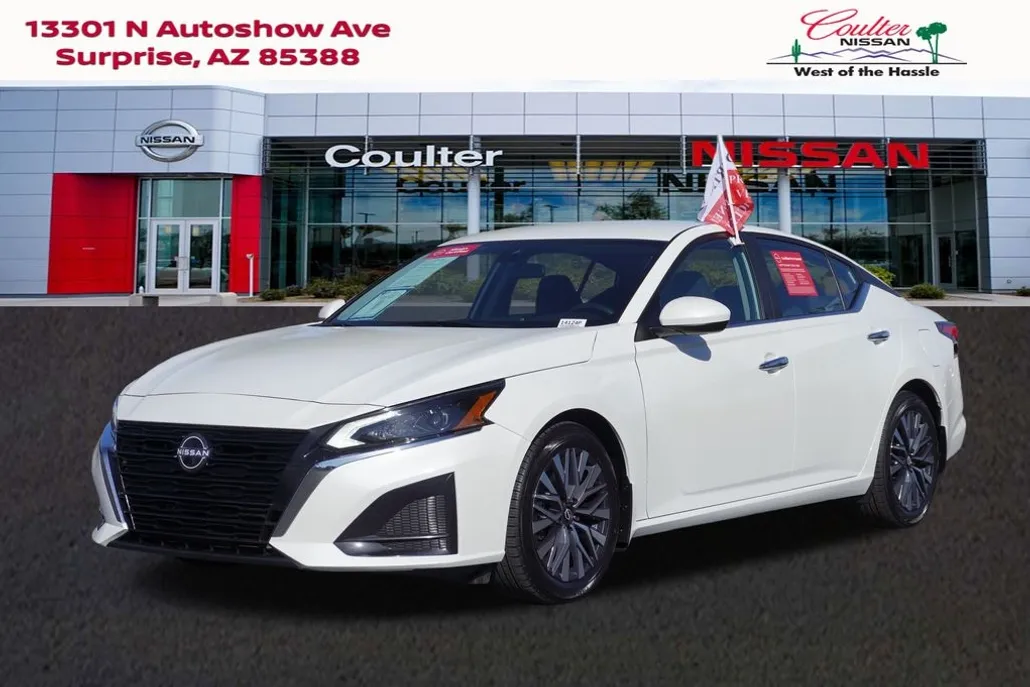 2023 Nissan Altima 2.5 SV photo 1