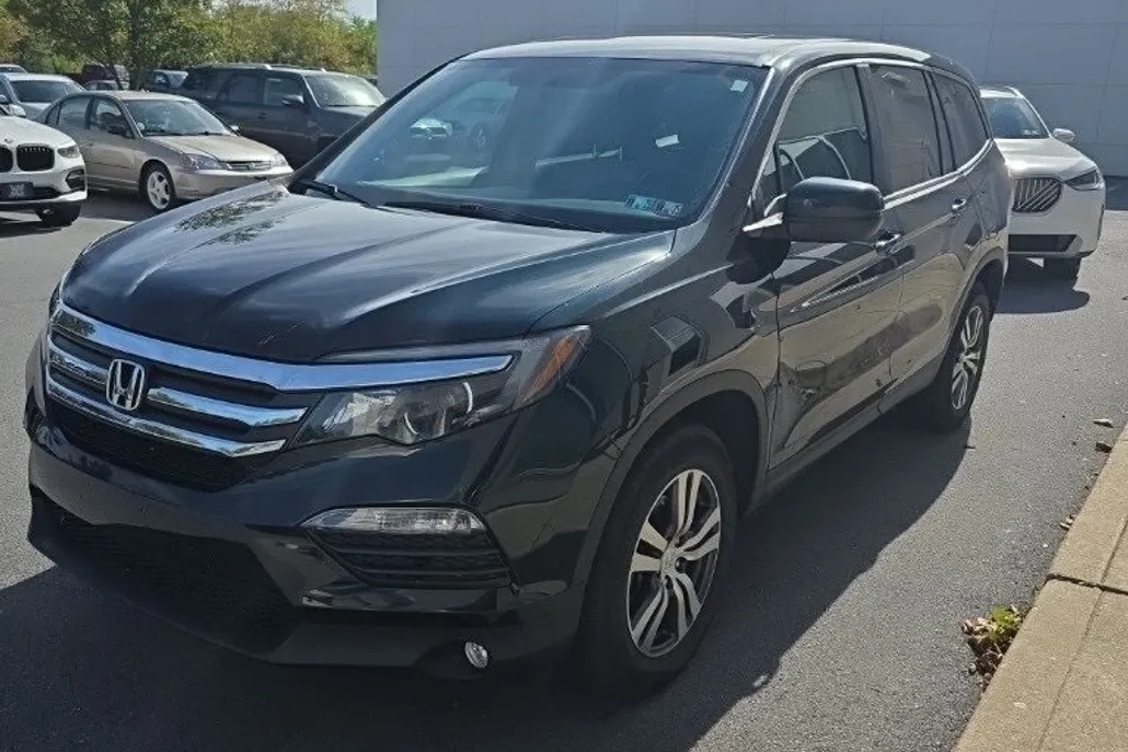 2016 Honda Pilot EX-L photo 1