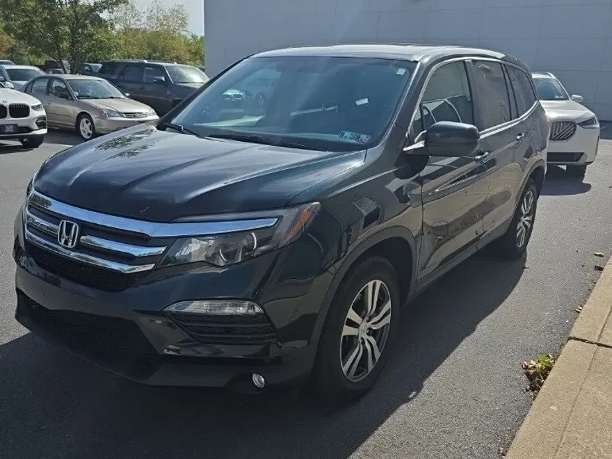 2016 Honda Pilot EX-L photo 1