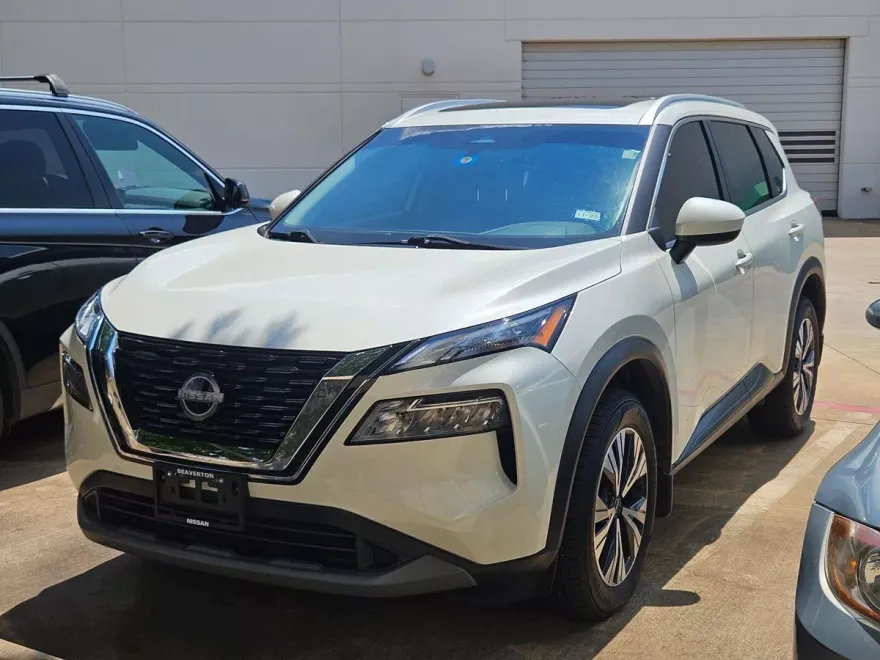 2023 Nissan Rogue SV photo 1