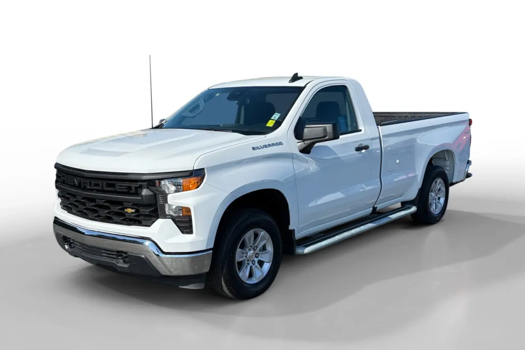 2024 Chevrolet Silverado 1500 photo 1