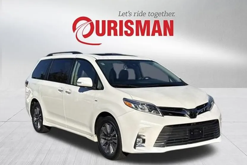 2019 Toyota Sienna Limited Premium photo 1