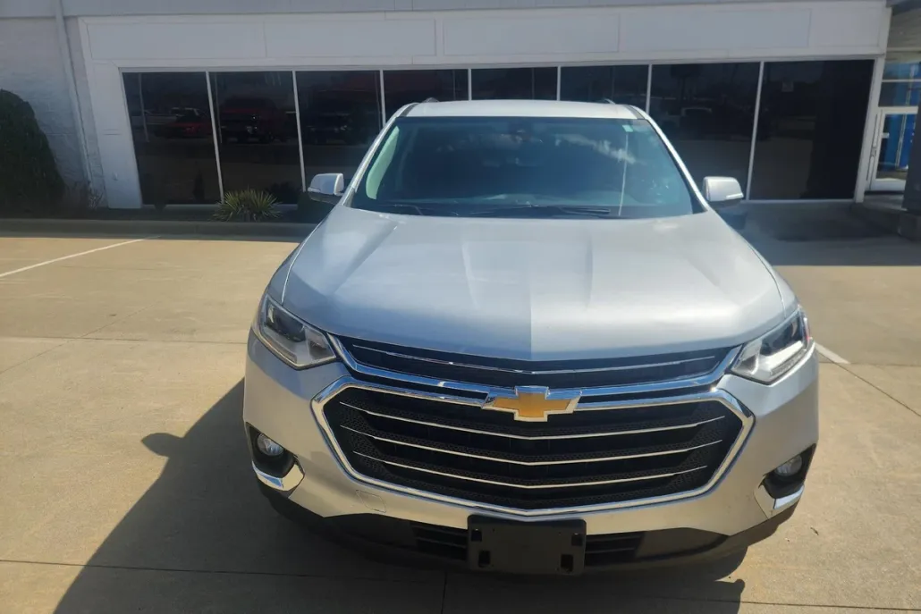 2021 Chevrolet Traverse Cloth photo 1