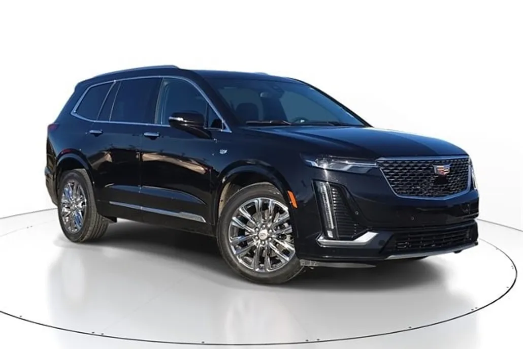 2022 Cadillac XT6 Luxury photo 1
