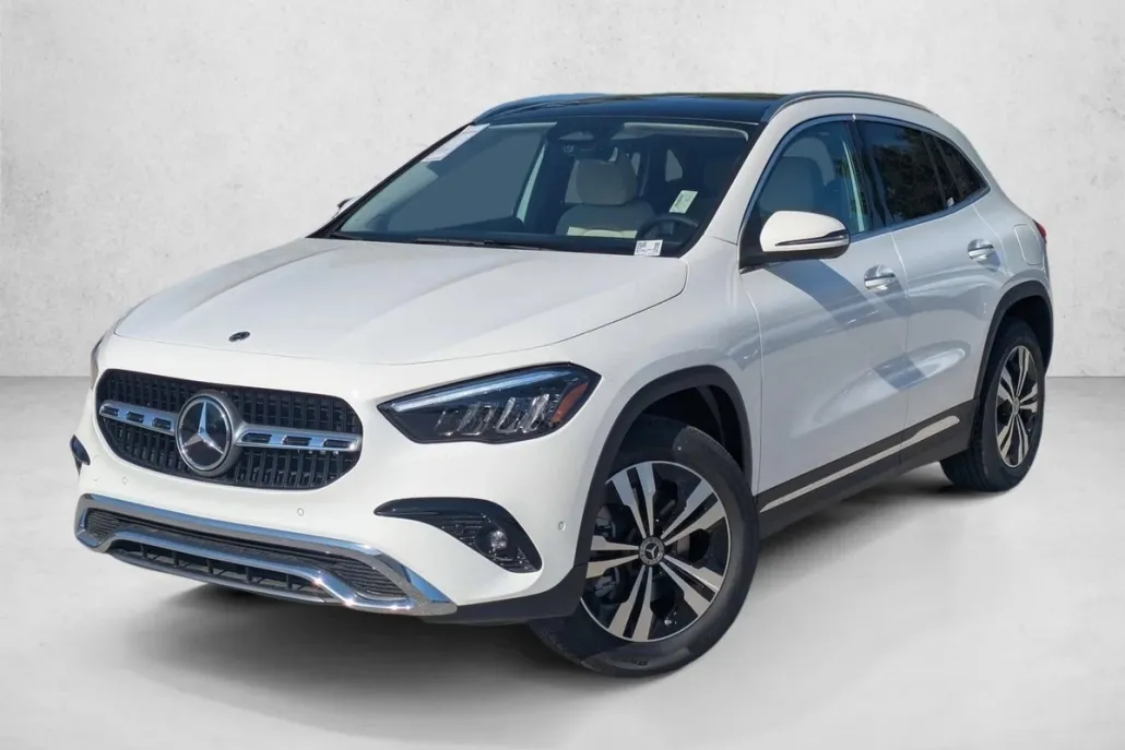 2025 Mercedes Benz GLA 250 4MATIC photo 1