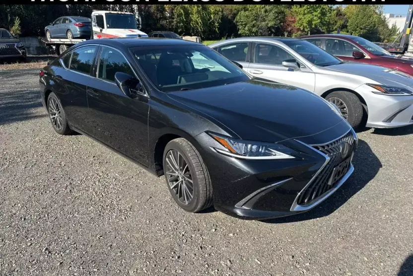 2022 Lexus ES 350 photo 1