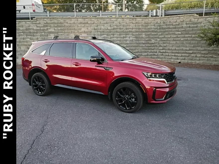 2022 Kia Sorento SX photo 1