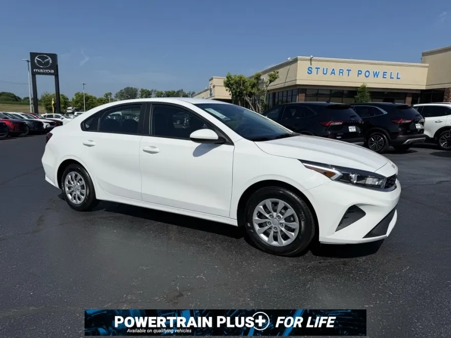 2024 Kia Forte LX photo 1
