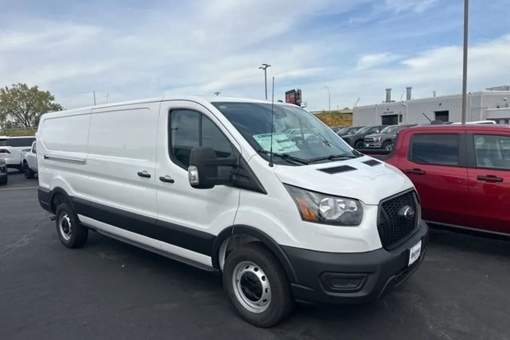 2025 Ford Transit photo 1
