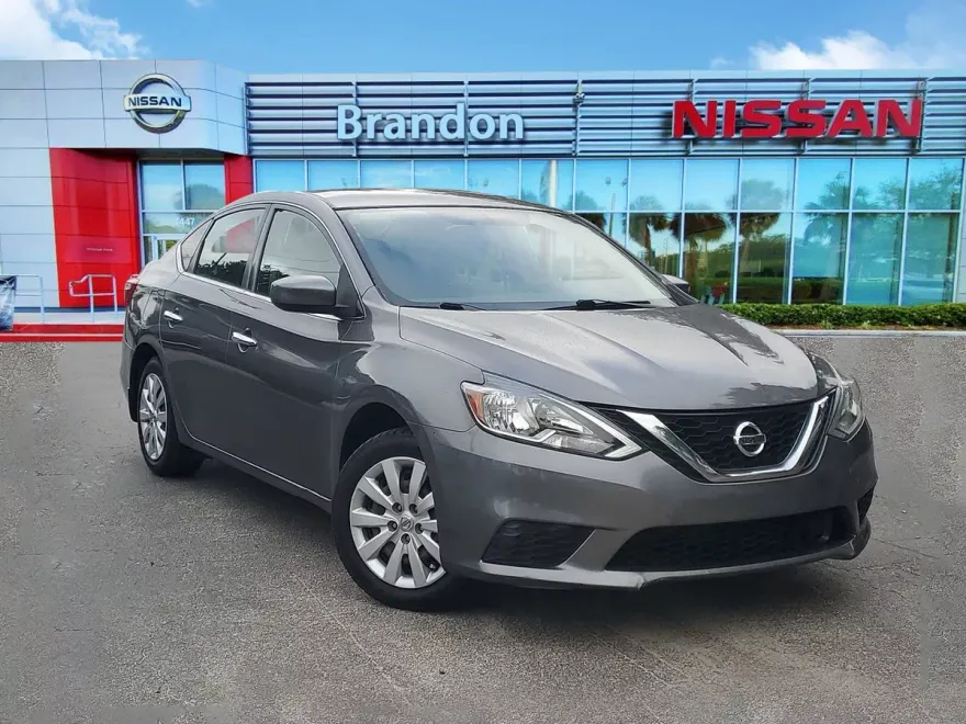 2019 Nissan Sentra S photo 1