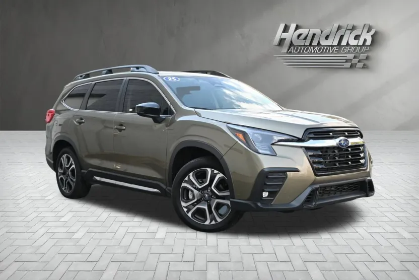2025 Subaru Ascent Limited photo 1