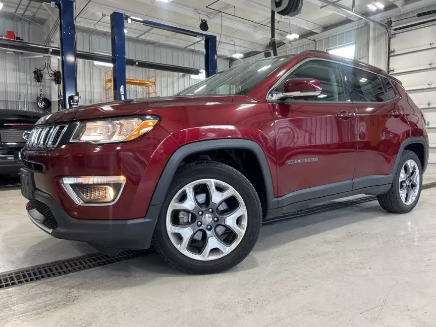 2021 Jeep Compass Limited photo 1