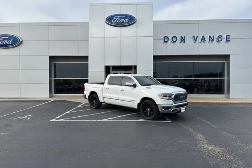2020 Ram 1500 Limited photo 1