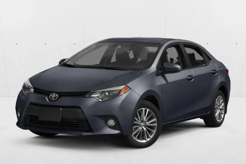 2015 Toyota Corolla LE photo 1