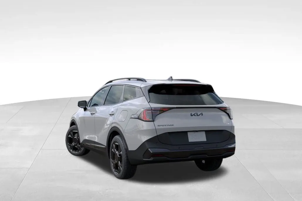2026 Kia Sportage X-Line photo 1