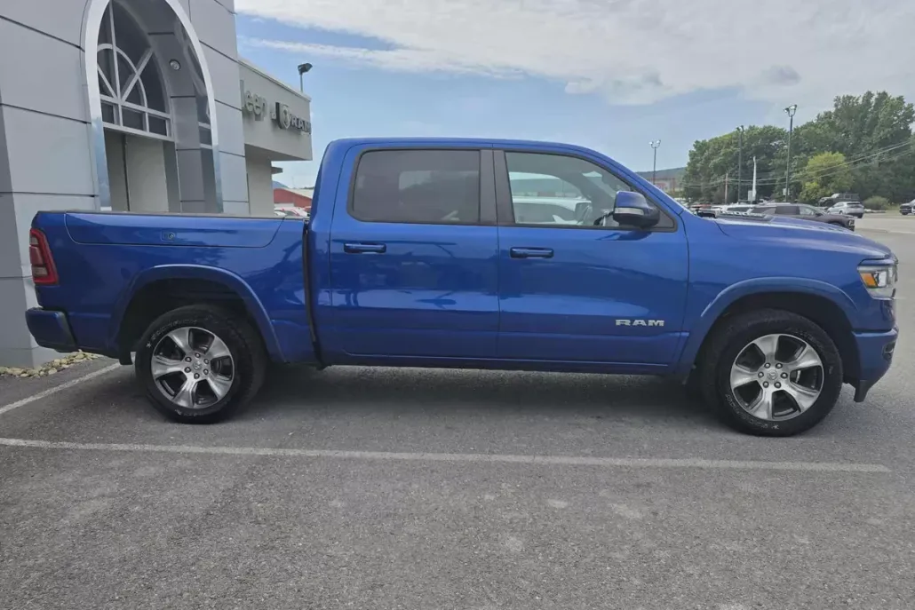 2019 Ram 1500 Laramie photo 1