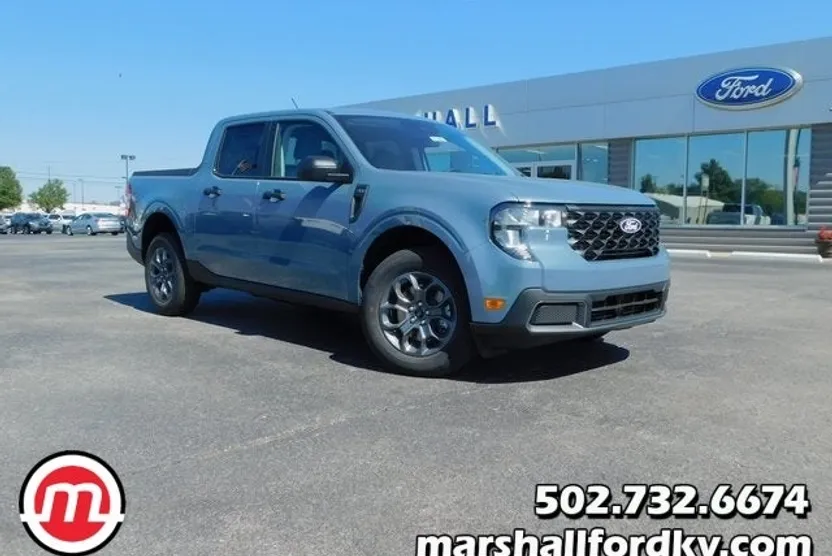 2025 Ford Maverick XLT photo 1