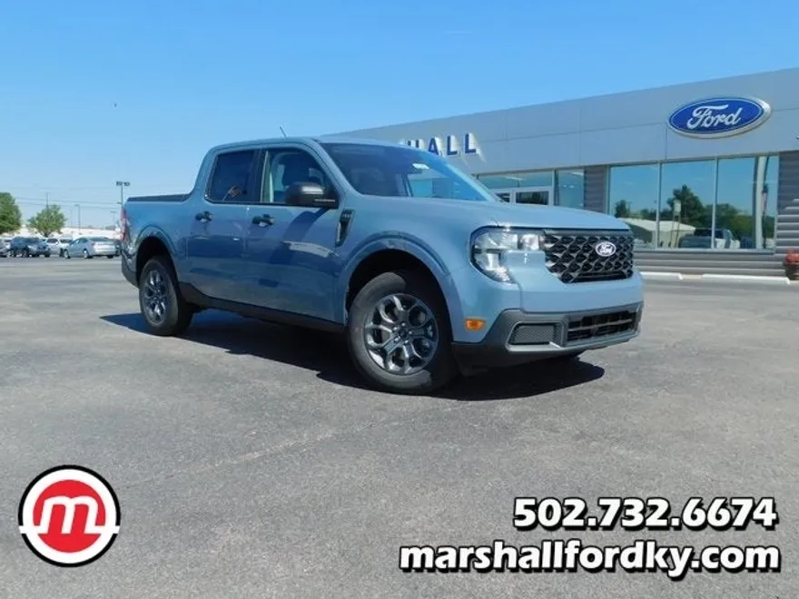 2025 Ford Maverick XLT photo 1