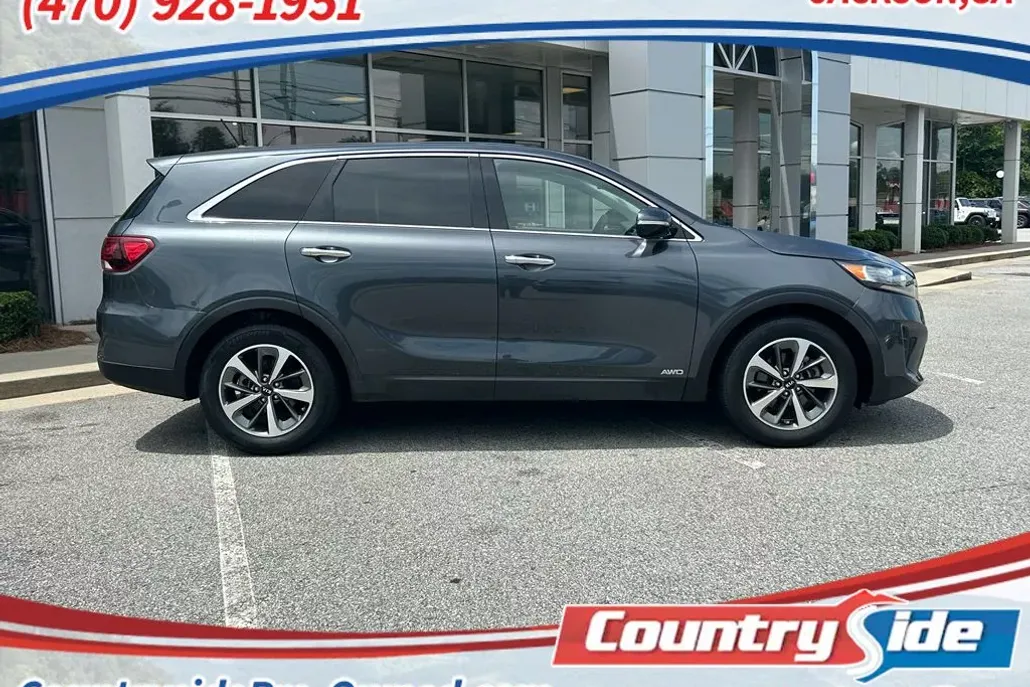 2020 Kia Sorento LX V6 photo 1