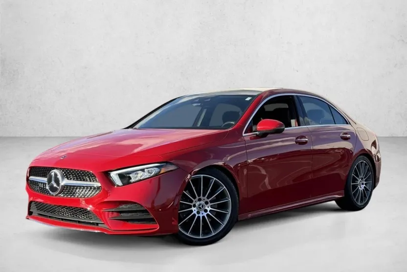 2019 Mercedes Benz A 220 4MATIC photo 1