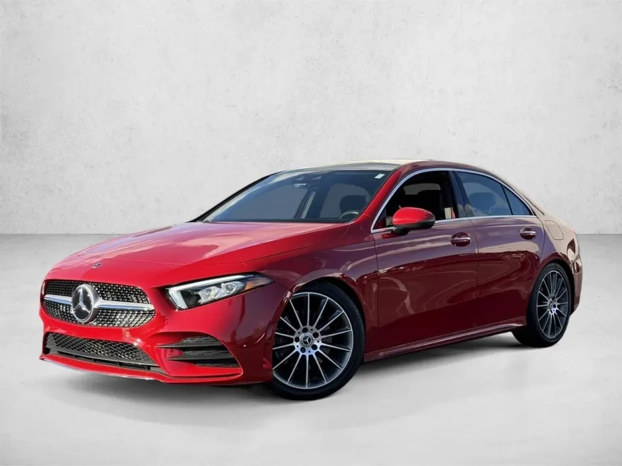 2019 Mercedes Benz A 220 4MATIC photo 1