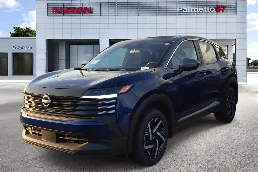 2025 Nissan Kicks SV photo 1