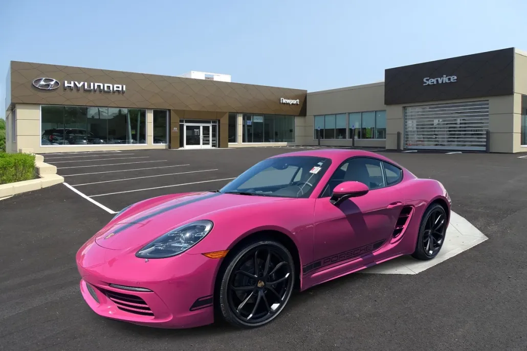 2024 Porsche Cayman photo 1
