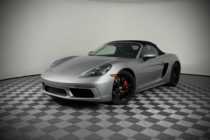 2024 Porsche Boxster S photo 1