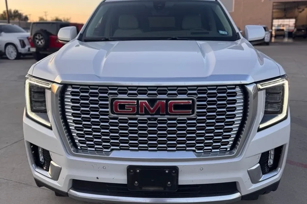 2021 Gmc Yukon Denali photo 1