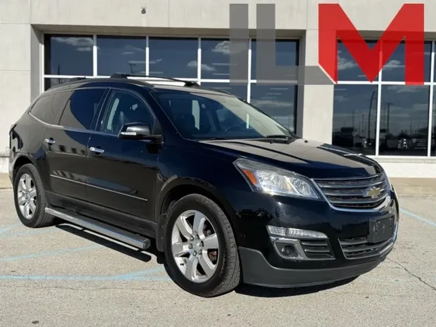 2016 Chevrolet Traverse LTZ photo 1